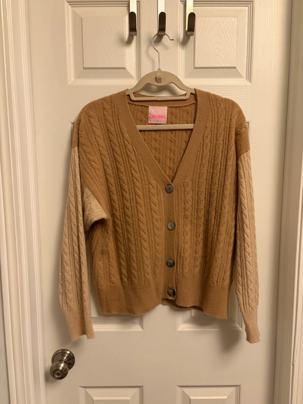 CRUSH 100% Cashmere Two-Tone Cable Knit V-Neck Cardigan in Tan and Cream